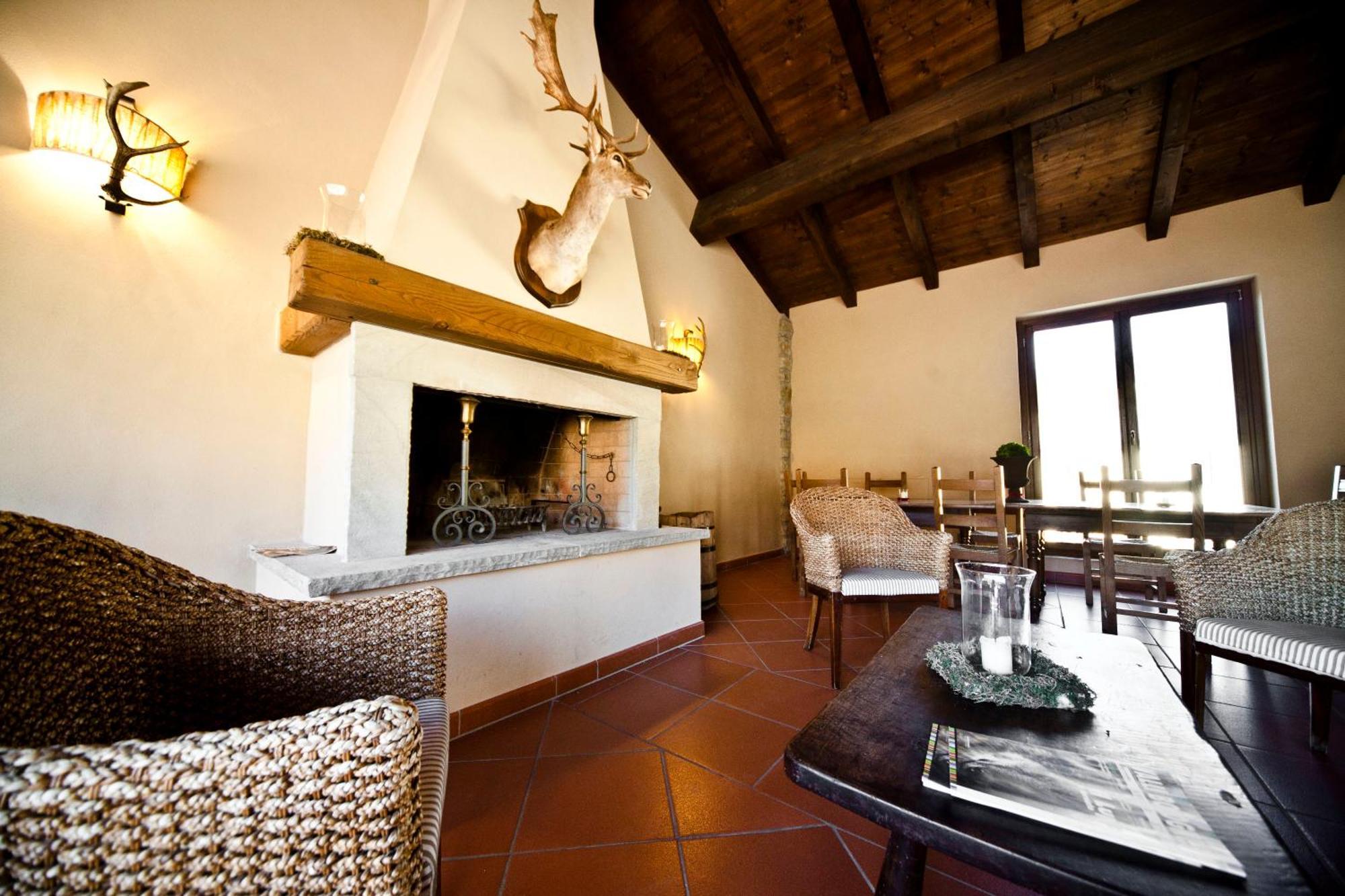 Agriturismo Il Passeggere Bruscoli Екстериор снимка